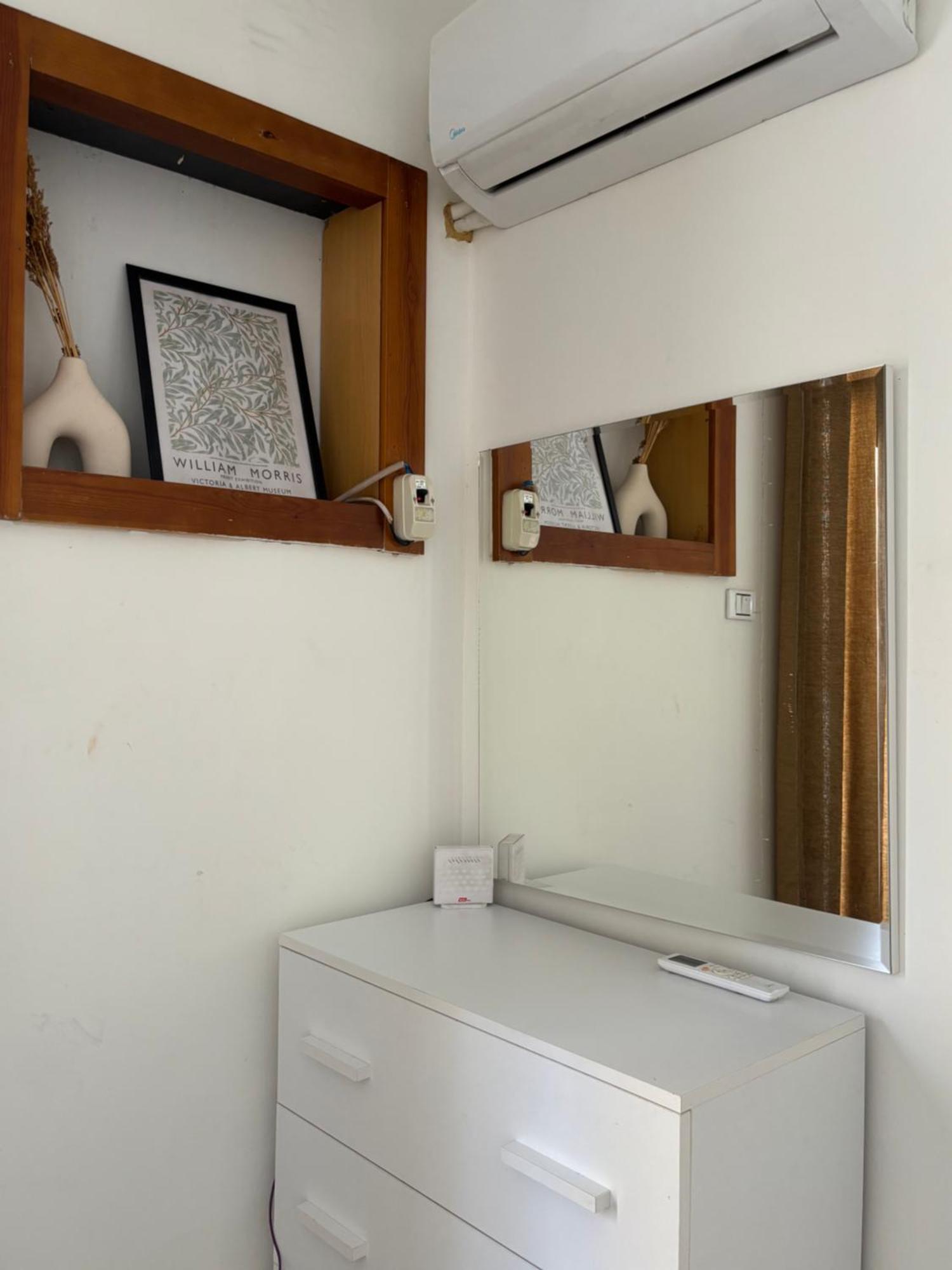 Cozy 2br Centered *